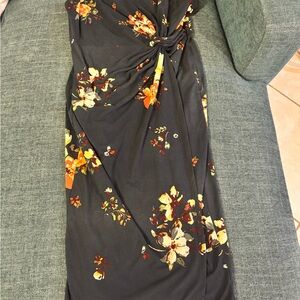 Nine Britton Blue Floral Midi Dress